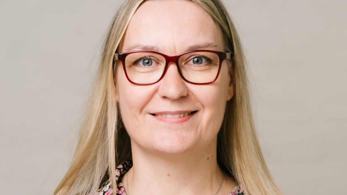 Väi­tös: Musii­kin opis­ke­li­joi­den ko­ke­muk­set kuor­mi­tuk­ses­ta tu­li­si huo­mioi­da ny­kyis­tä pa­rem­min musii­kin kor­kea­kou­lu­tuk­sen ke­hit­tä­mi­ses­sä